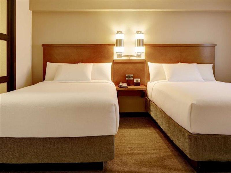 Hyatt Place Raleigh Durham Airport Моррисвилл Экстерьер фото